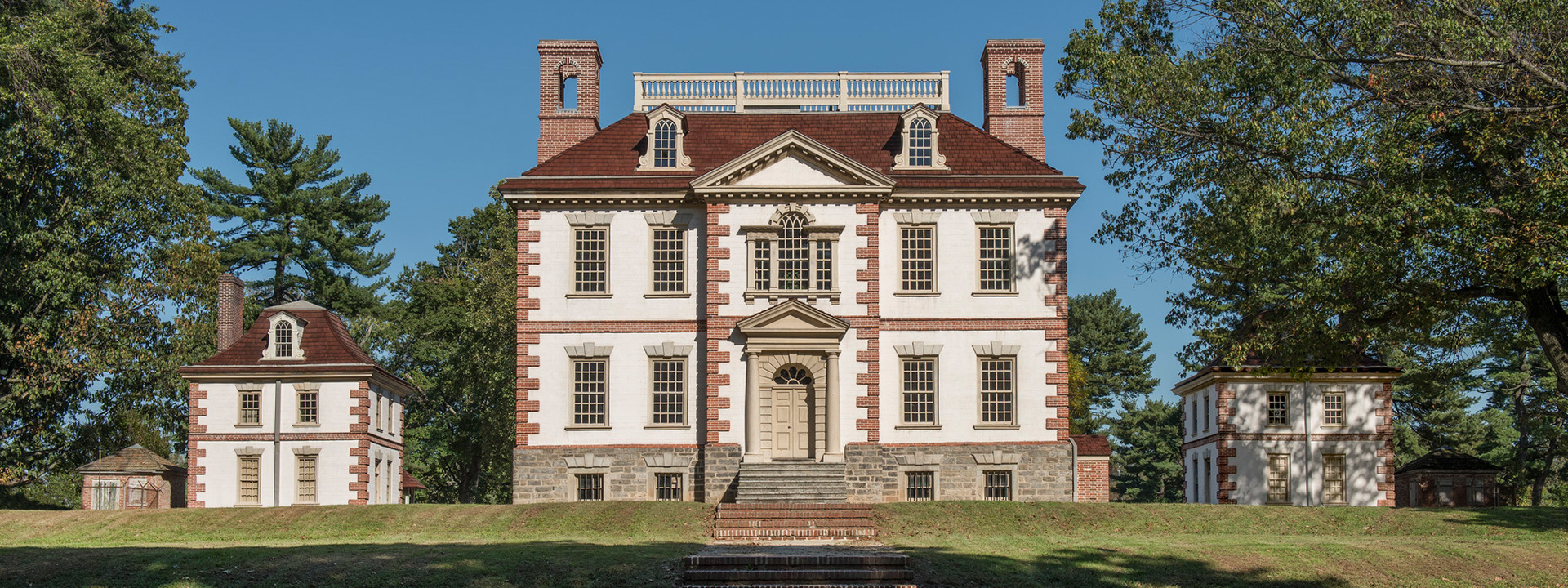 Exterior view of Mount Pleasant historic house